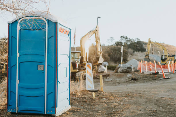 Best Porta potty delivery and setup  in Lima, OH